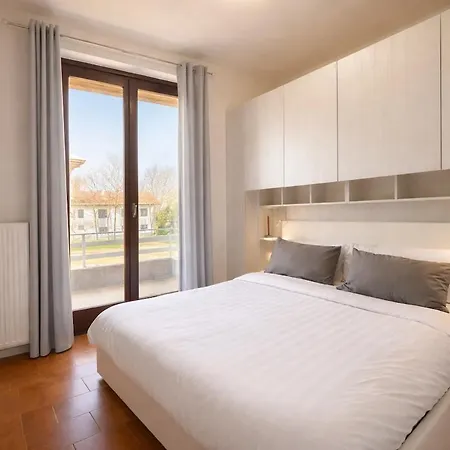 Labohème Maggiore Retreat With Private Appartamento Dormelletto