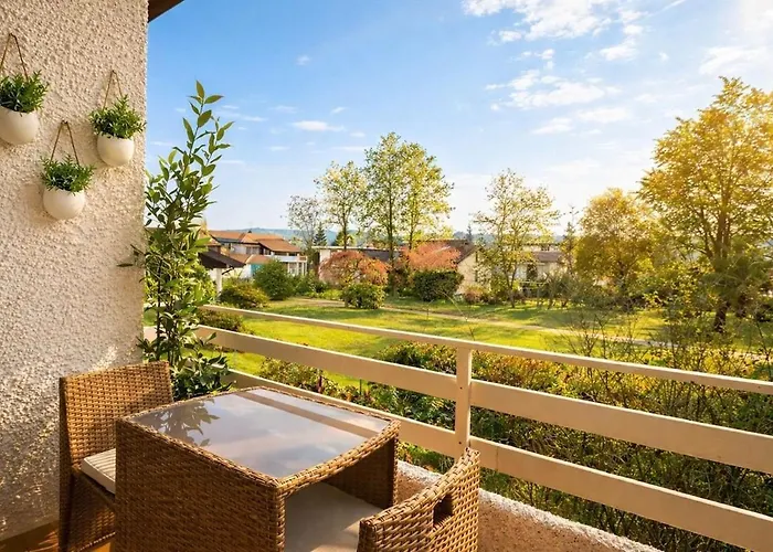 Labohème Maggiore Retreat With Private Appartamento